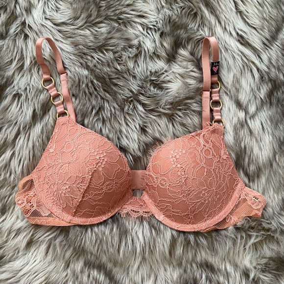SET NWT Victoria's Secret VERY SEXY Lace Push-Up Bra and Thong Panty Set - Picture 2 of 12